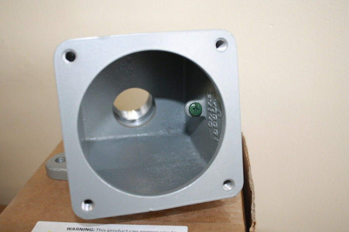 Hubbell MB602W Back Box PS INS ANG Box 60A 1 1/4IN HUB Alum