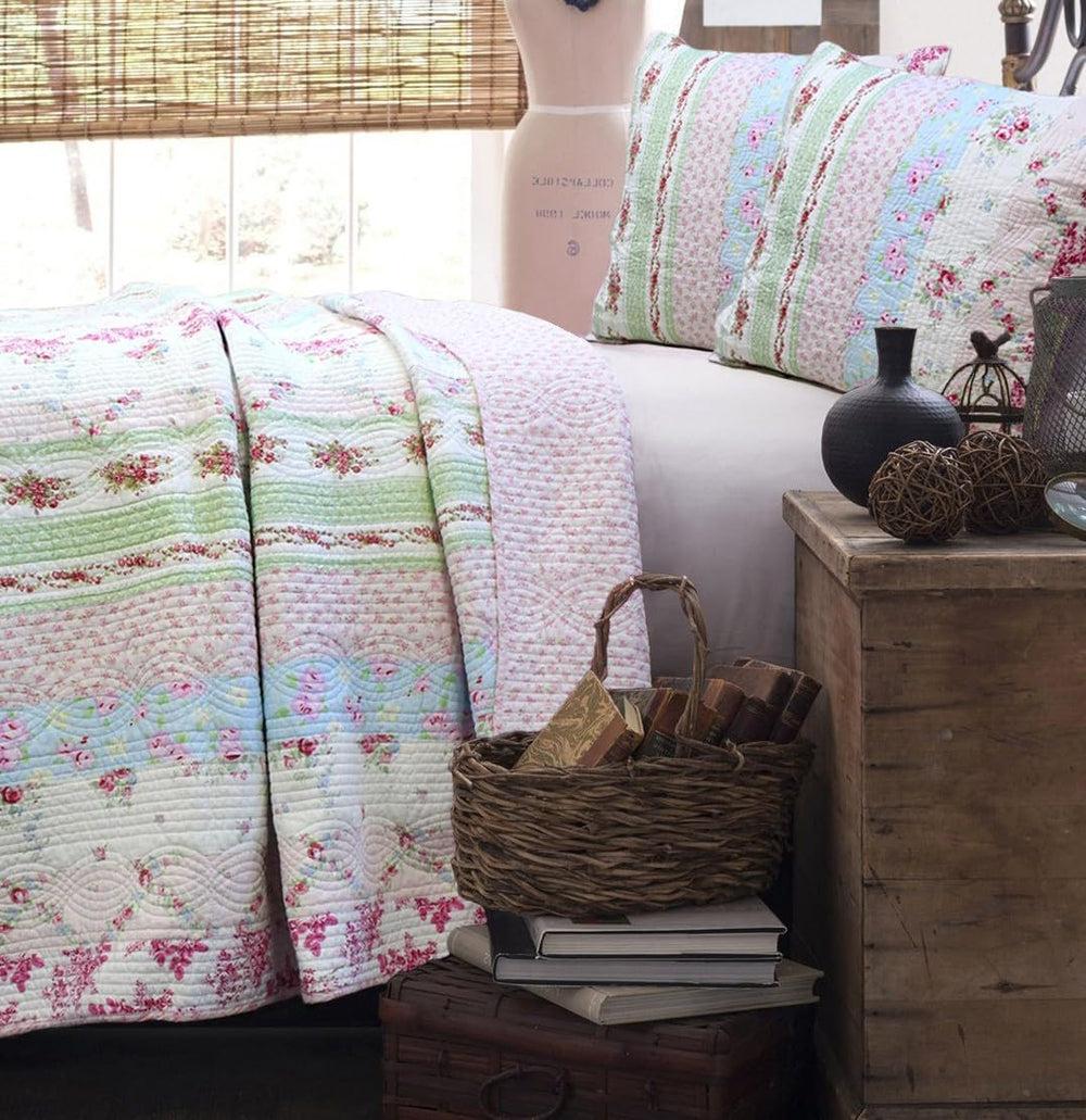 2 Piece Twin Quilt & Sham Set Shabby Patchwork Vintage Pink Rose Chic