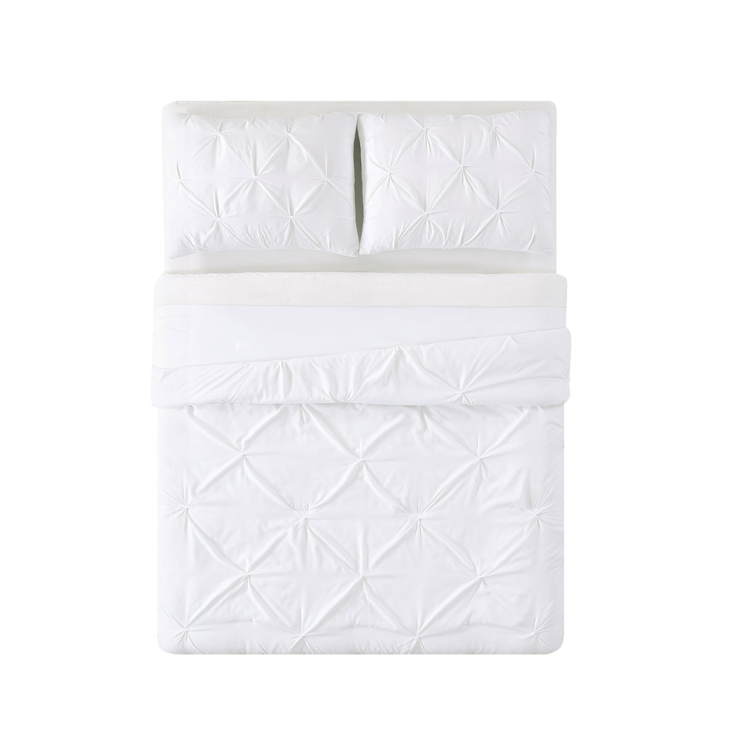 Truly Soft Everyday Pleated Duvet Set Full/Queen White