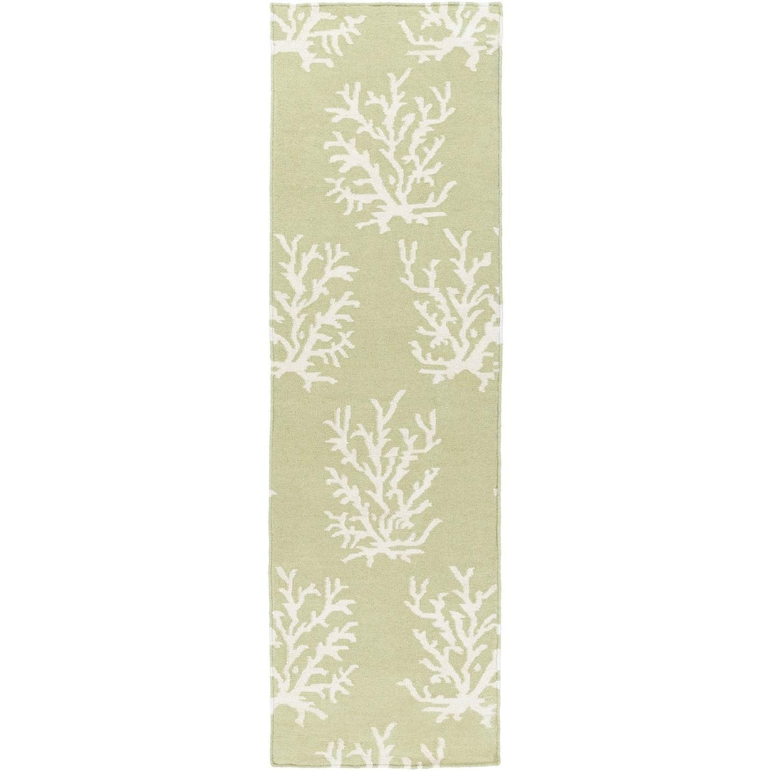 Hand-Woven Lettuce Leaf Wool Area Rug - 2'6" X 8' Runner Green White Abstract