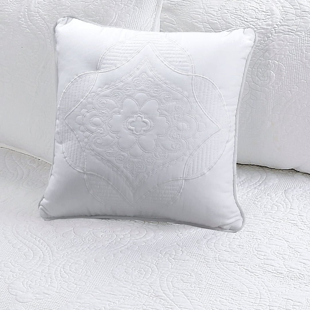 Cozy Line Solid White Chic Medallion Floral 6 Piece Cotton Daybed Quilt