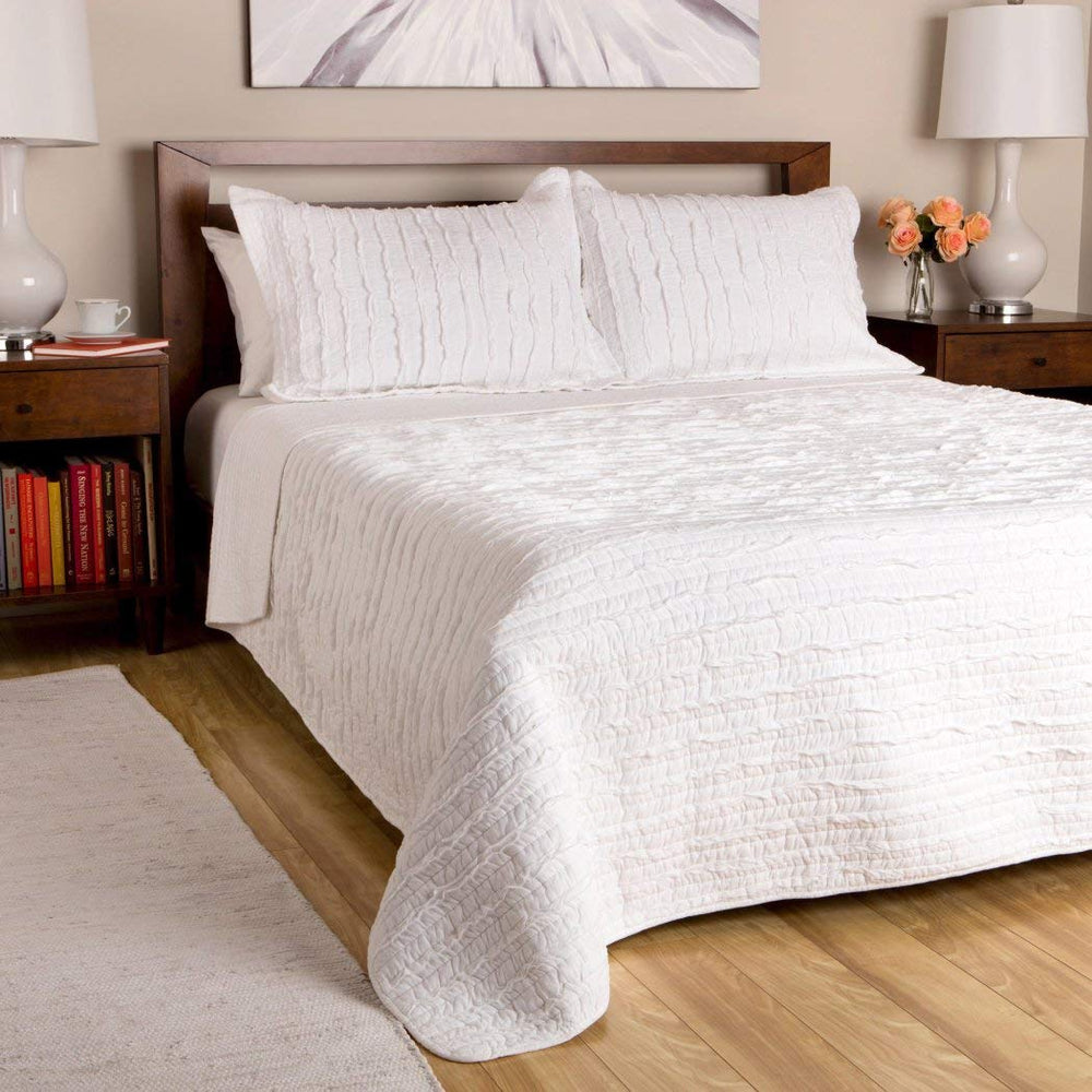 Greenland Home Fashions Greenland Home White Ruffled Oversized Cotton Quilt Twin - 2 Piece