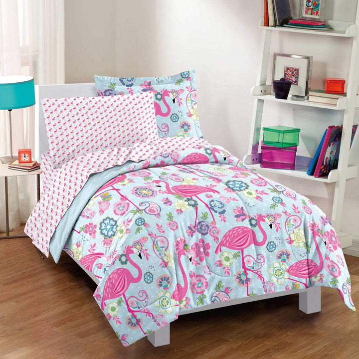 Flamingo 7-piece Bed in a Bag with Sheet Set