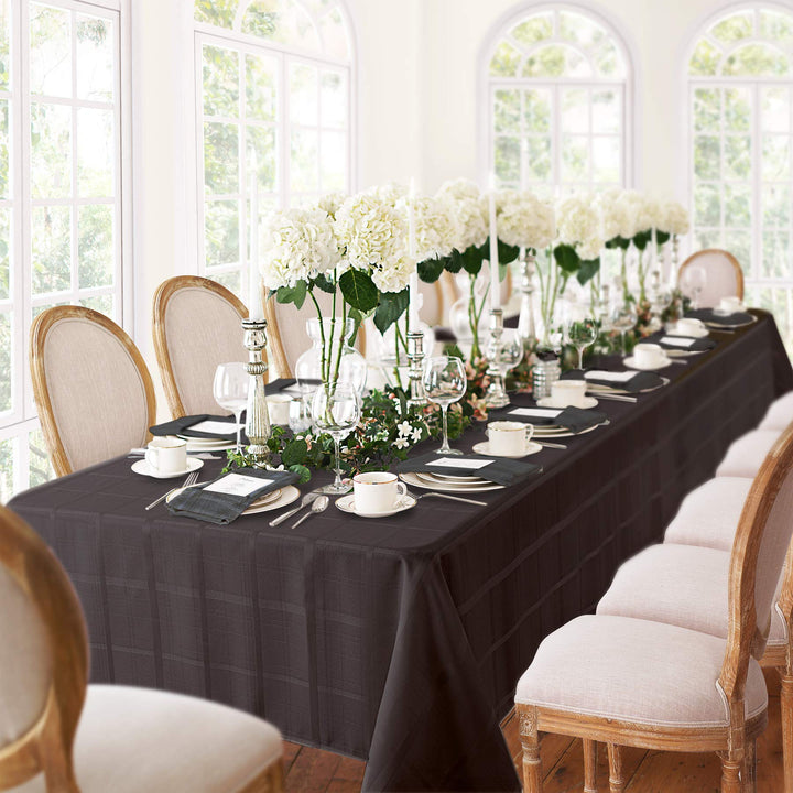 Elegance Plaid Jacquard Woven Tablecloth