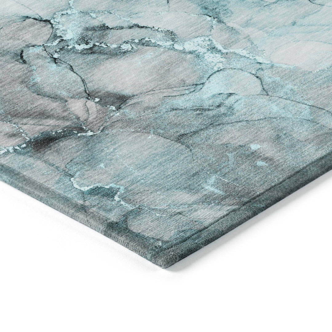 Machine Washable Indoor/ Outdoor Abstract Chantille Rug