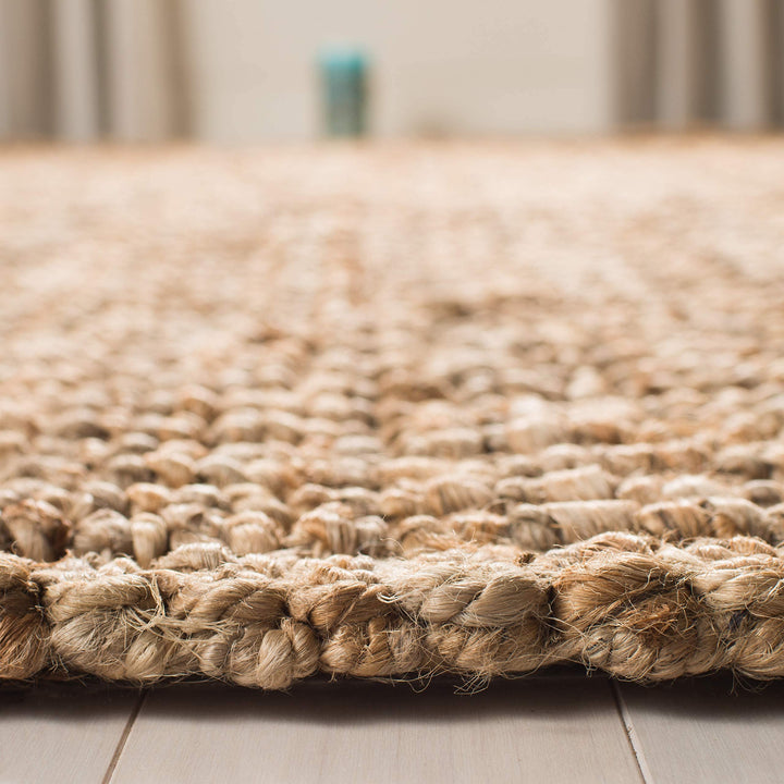 SAFAVIEH Natural Fiber Collection Area Rug - 6' Square Natural Handmade Chunky