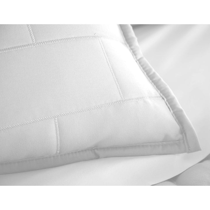 Luxury Microfiber Quilt Set Cali Lightweight Oversized Bedding