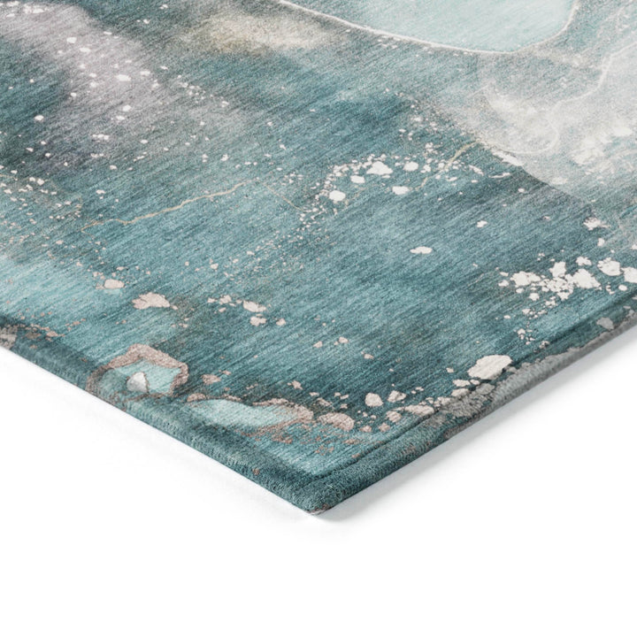 Machine Washable Indoor/ Outdoor Abstract Chantille Rug