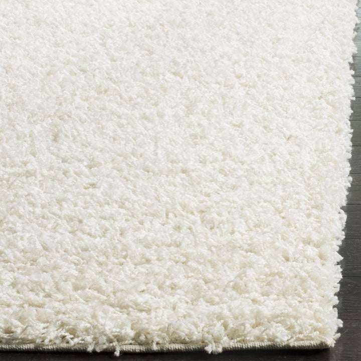 SAFAVIEH Athens Shag Collection Runner Rug - 2'3" x 10' Off White Non-Shedding &