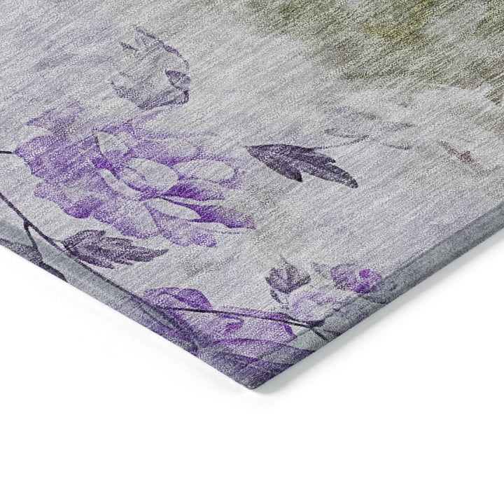 Machine Washable Indoor/ Outdoor Chantille Vanishing Floral Rug