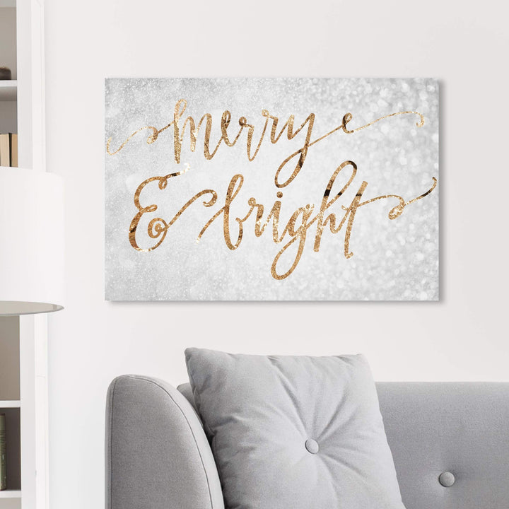 Wynwood Studio Holiday and Seasonal Wall Art Canvas Prints 'Merry & Bright'