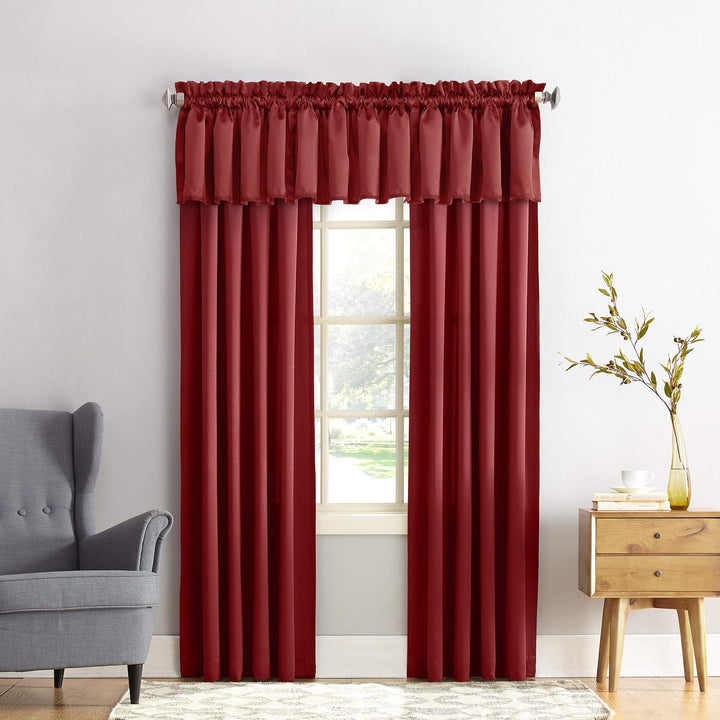 Sun Zero Barrow Energy Efficient Rod Pocket Curtain Single Valance