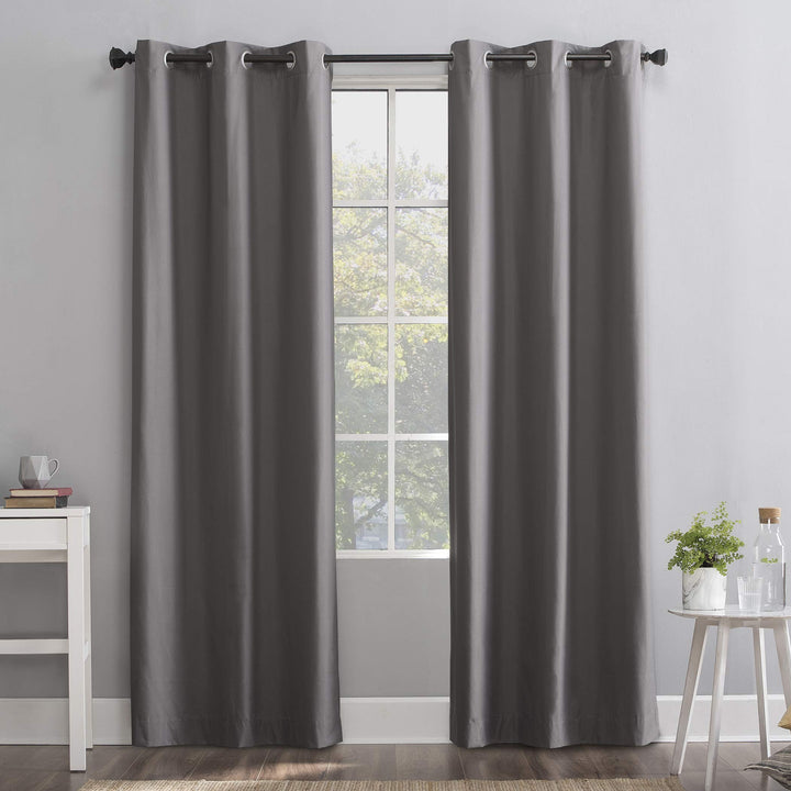 Sun Zero Cyrus Thermal 100% Blackout Grommet Curtain Single Panel 40 x 96 - Grey