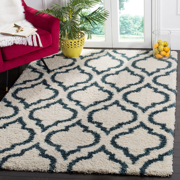 SAFAVIEH Hudson Shag Collection Accent Rug - 4' x 6' Ivory & Slate Blue Moroccan 4' x 6' - Ivory/Slate Blue