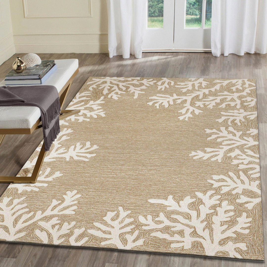 Liora Manne CAPRI Indoor/Outdoor Handmade Synthetic Blend Durable Area Rug - 5' x 7'6" - Neutral