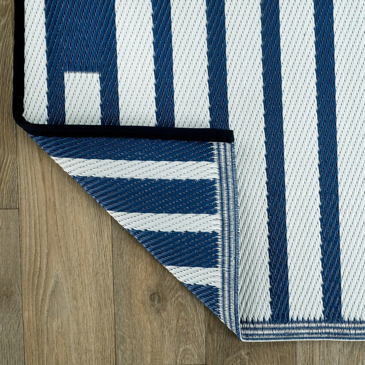 Rugshop Bohemian Diamond Stripe Reversible Crease-Free Waterproof Premium