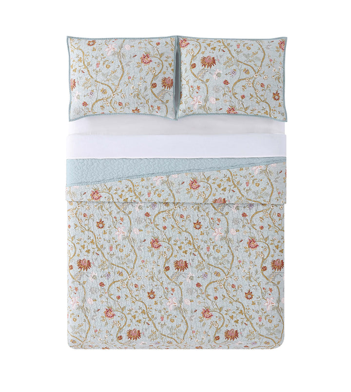 Style 212 - King Quilt and Sham Set - Classic Floral Scroll Print - Bedford