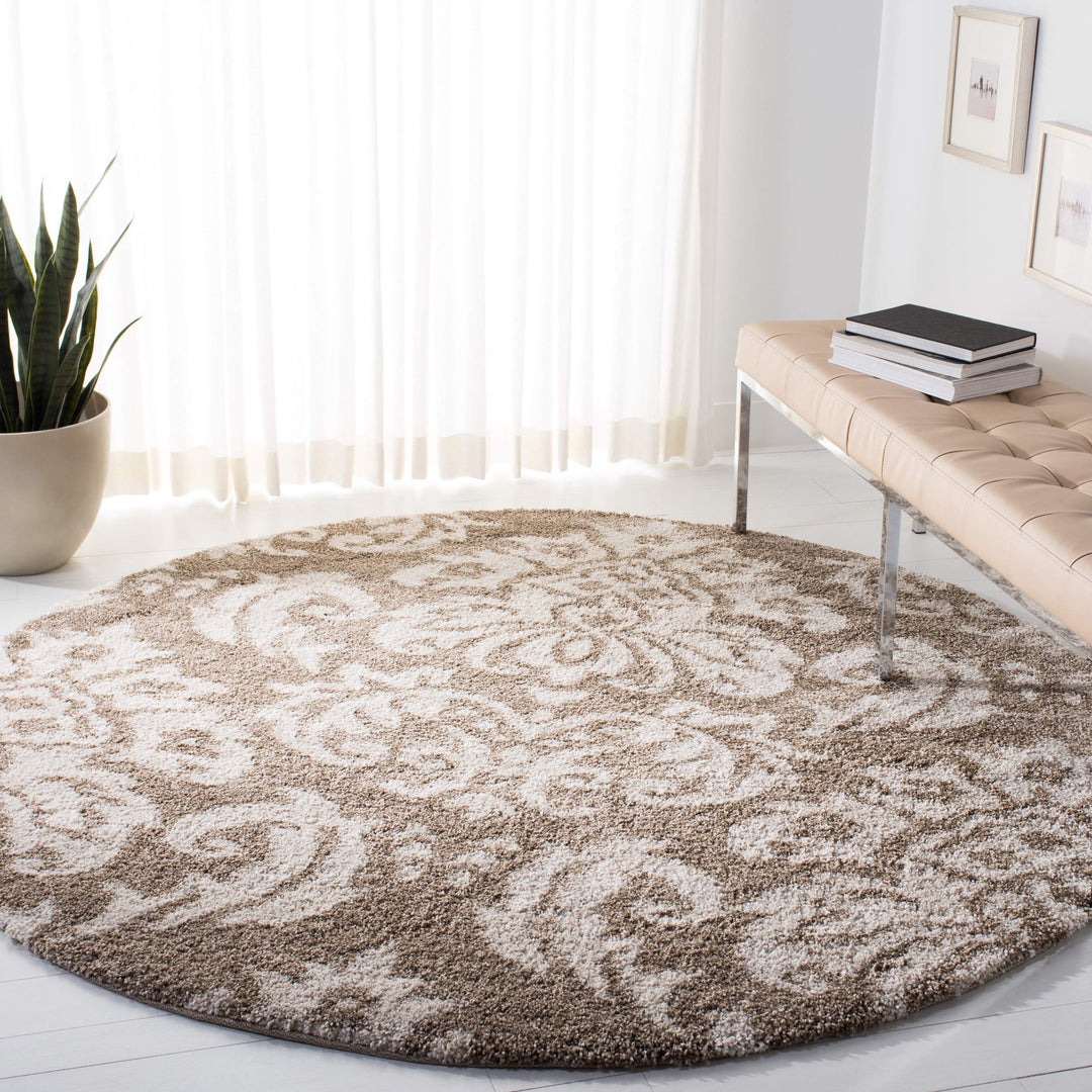 SAFAVIEH Florida Shag Collection 5' Round Beige/Cream SG460 Damask