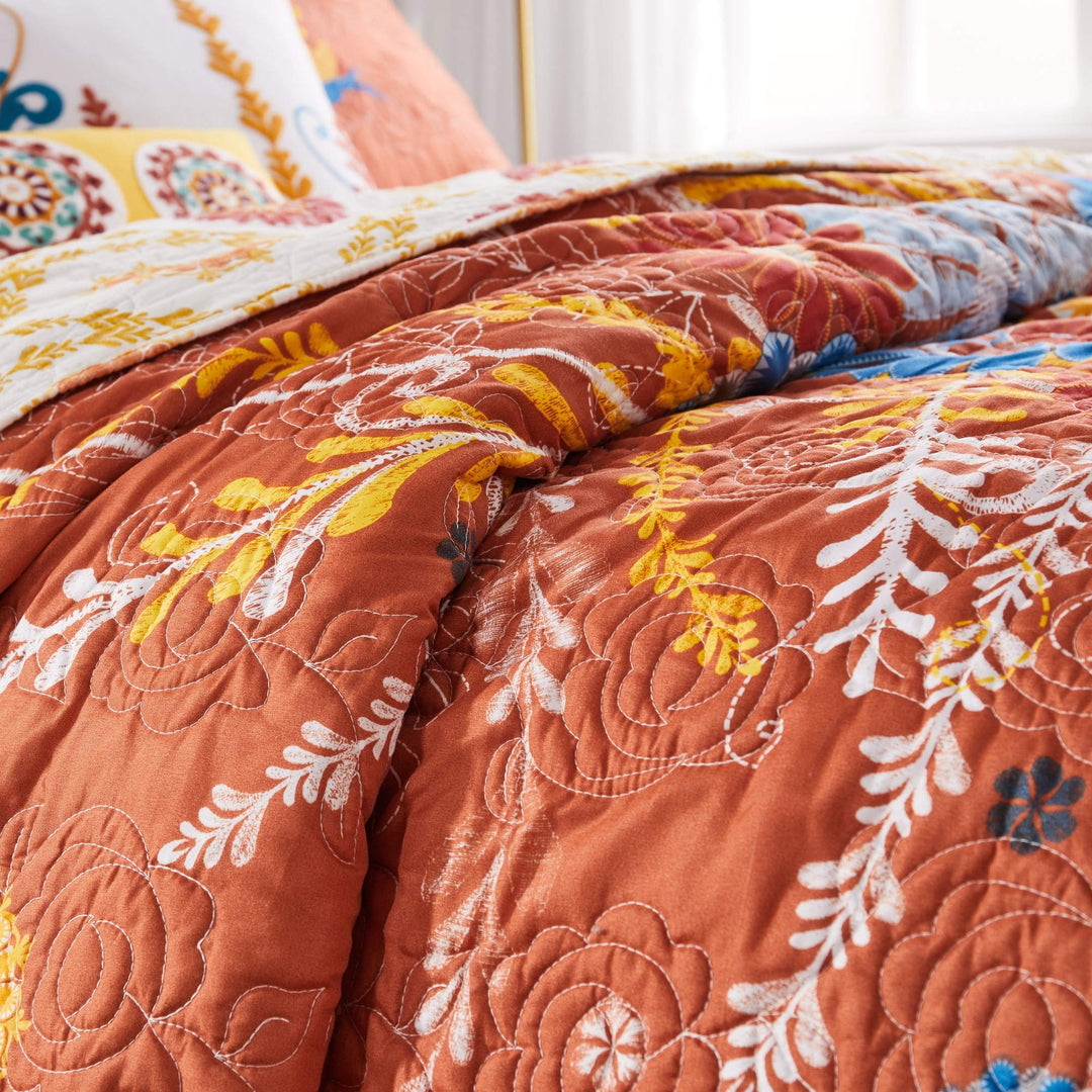 Greenland Home Topanga Orange Bohemian Floral Quilted Bedspread Set