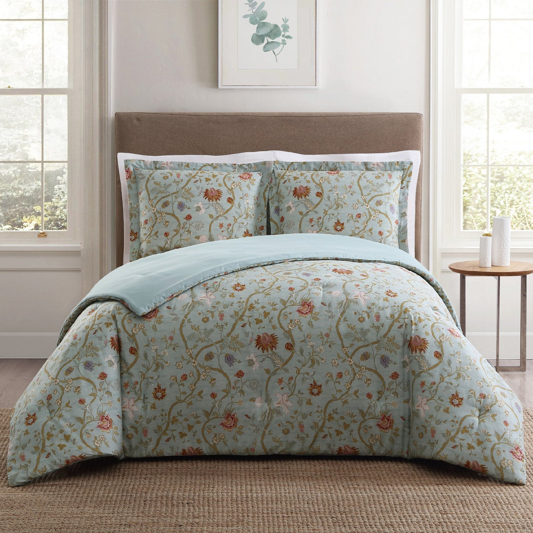 3 Piece Oriental Leafy Vines Themed Comforter Set Full/Queen Size Featuring - Diamond Home USA