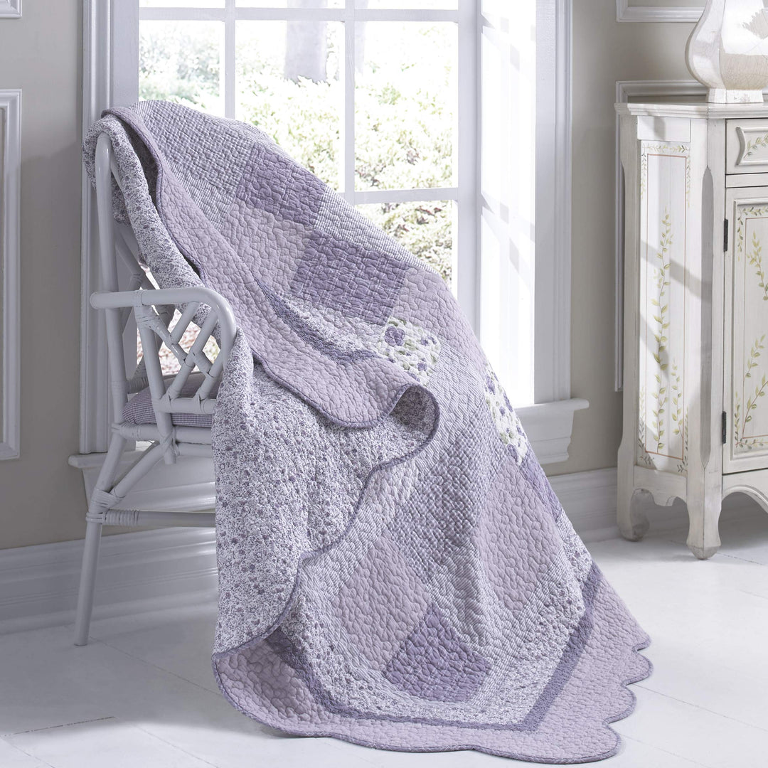 Donna Sharp Throw lanket - Lavender Rose Cotton Contemporary Decorative Throw