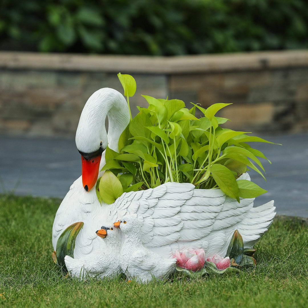 Resin White Swan Planter Traditional Round