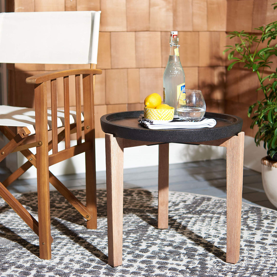 Safavieh Outdoor Collection Serka Natural/Black Side Table PAT1510A