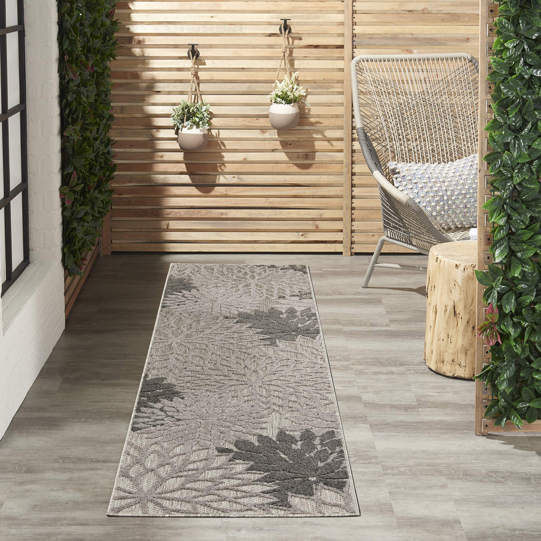 Nourison Aloha Indoor/Outdoor Floral Silver Grey 2' x 6' Area Rug (6' Runner) 2' x 6' - Silver/Grey