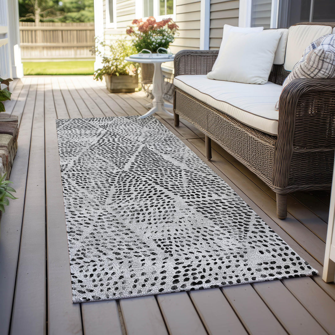 Machine Washable Indoor/ Outdoor Chantille Contemporary Diamonds Rug