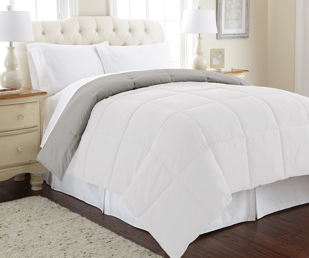 Modern Threads Down Alternative Microfiber Quilted Reversible Comforter & White/Grey - King