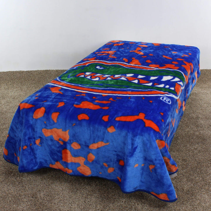 Florida Gators Throw Blanket/Bedspread 63" X 86" Sports Collegiate