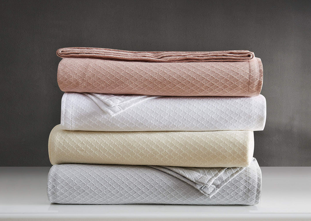 Charisma Deluxe Woven Cotton Blanket