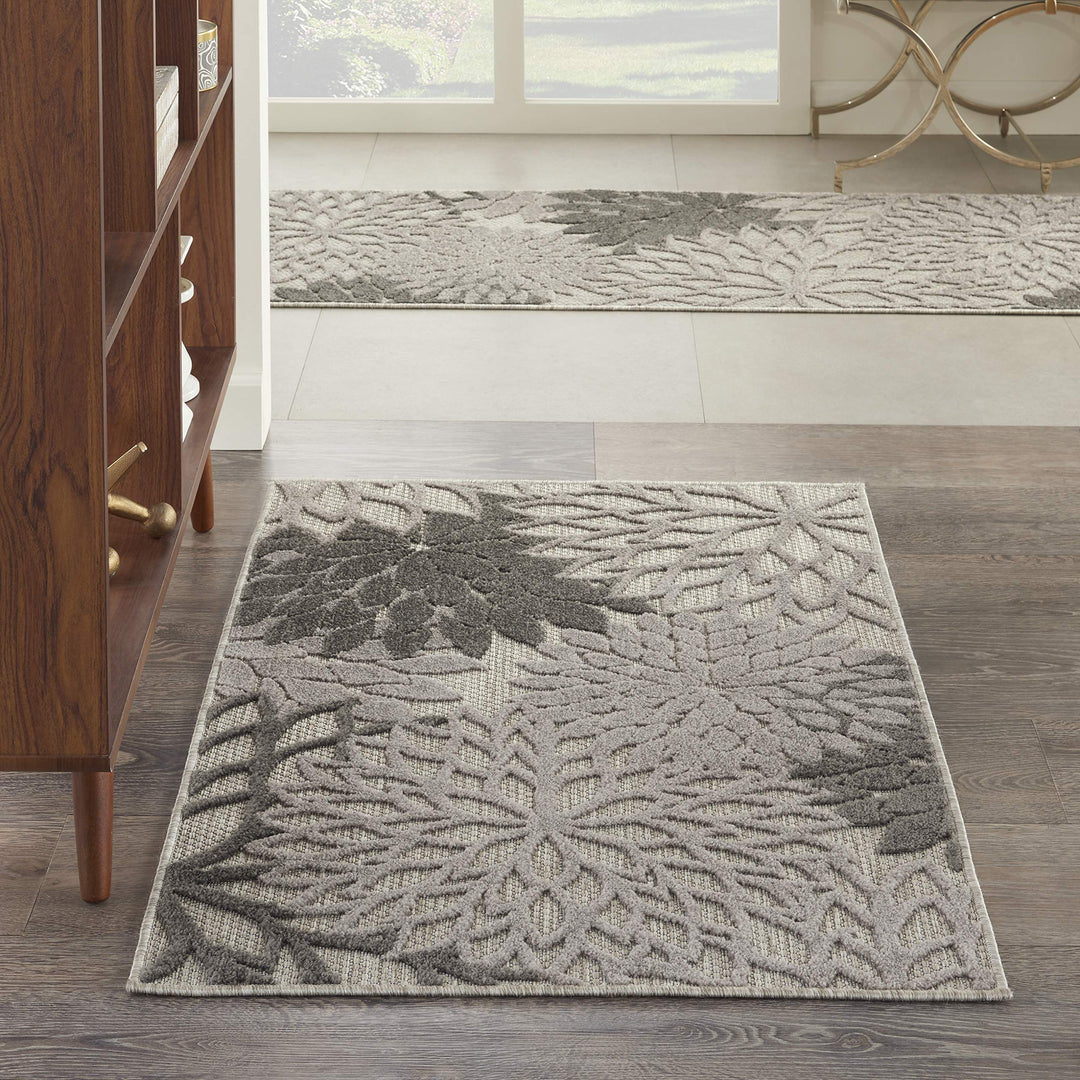 Nourison Aloha Floral Modern, Indoor/Outdoor Area Rug