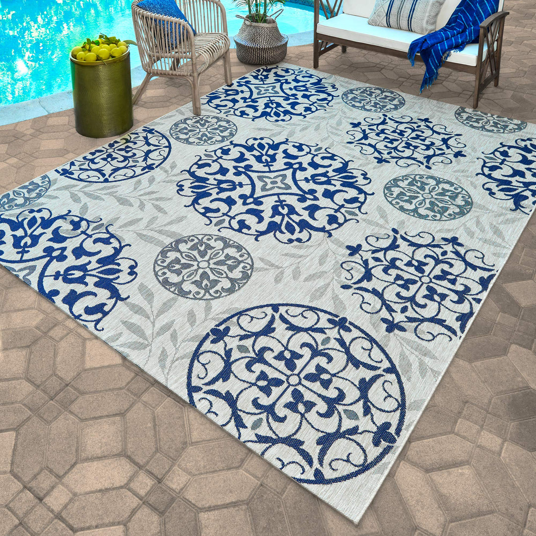 Gertmenian Indoor Outdoor Classic Flatweave Area Rug Stain & UV Resistant Carpet