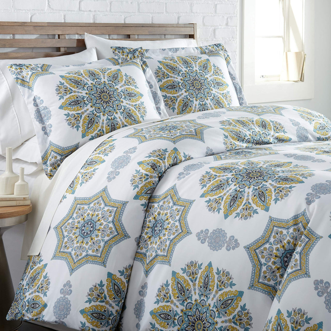 5 Piece Aqua Floral Medallion Comforter Full/Queen Set Flower Medallions Theme Aqua - Full - Queen