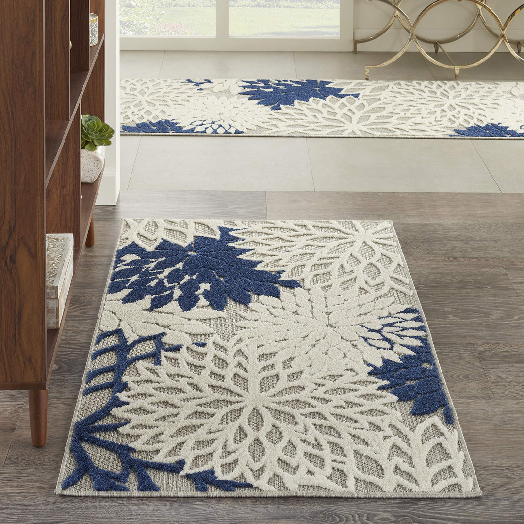 Nourison Aloha Floral Modern, Indoor/Outdoor Area Rug