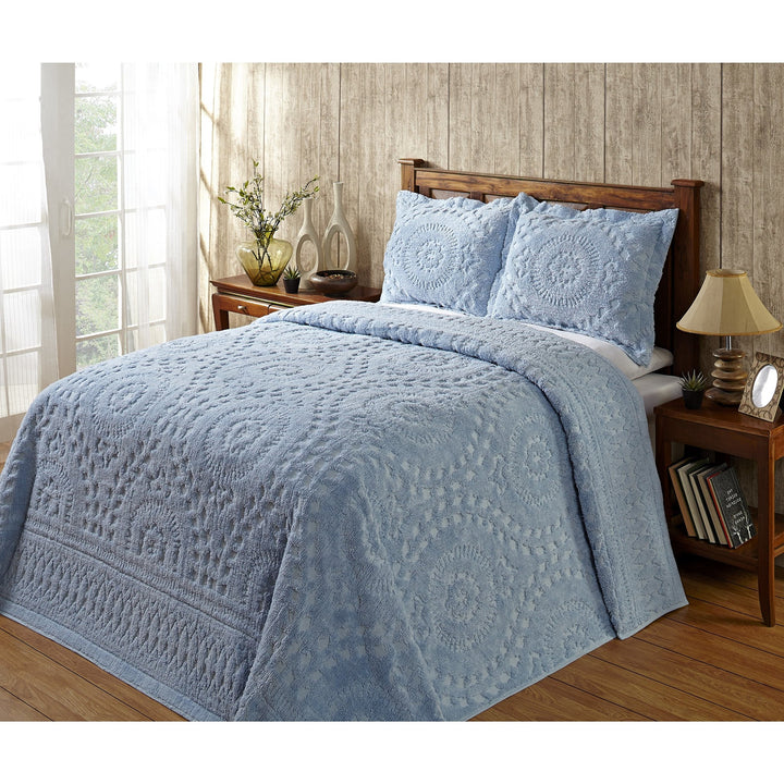 1 Piece Oversized Chenille Bedspread Coastal Solid Color Medallion