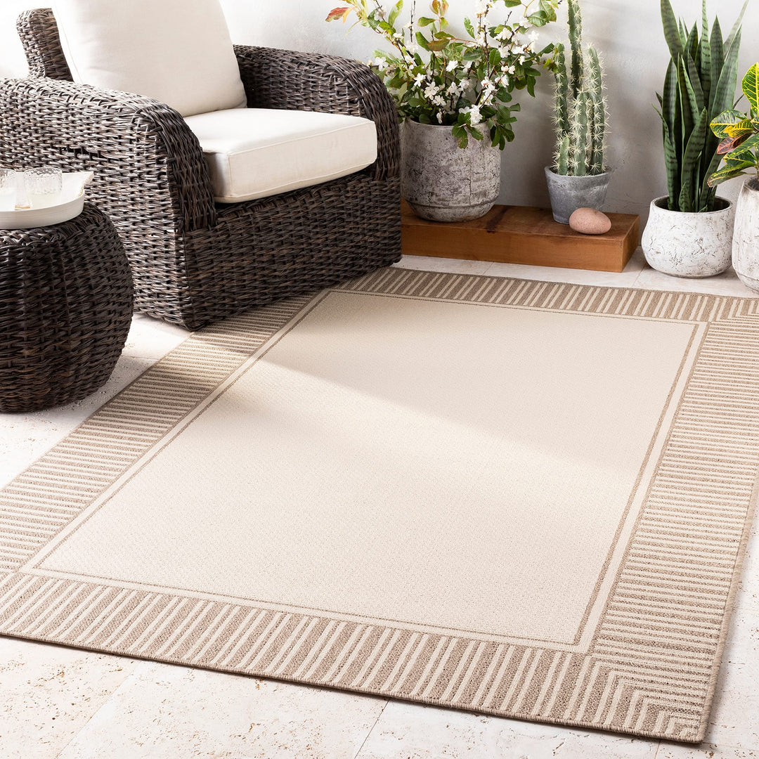 Border Indoor/Outdoor Area Rug 5'11" X 8'10" Beige Cream Transitional