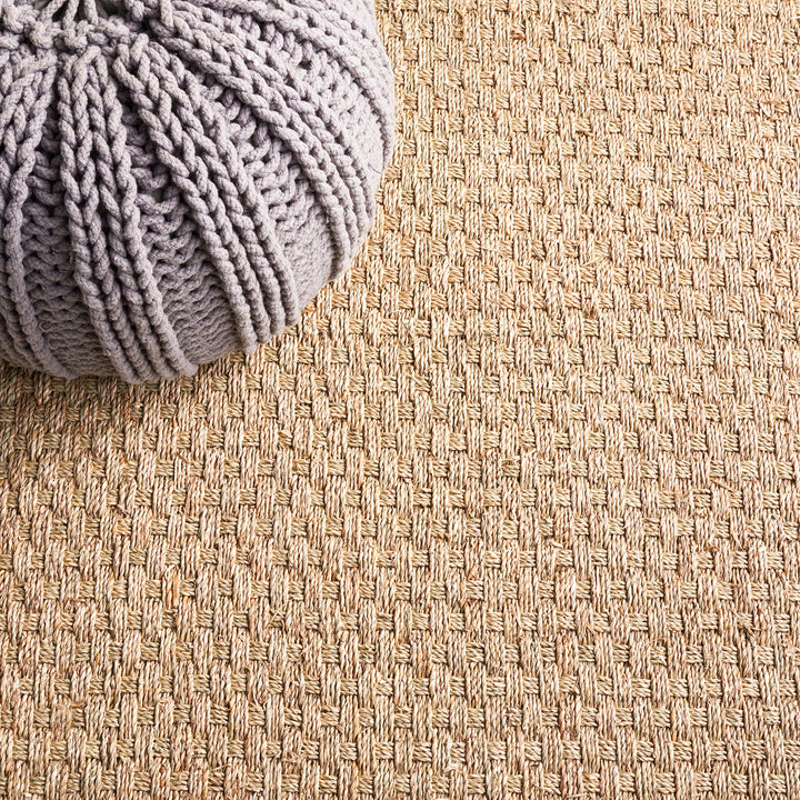 SAFAVIEH Natural Fiber Collection 6' Square Grey NF114P Border Basketweave