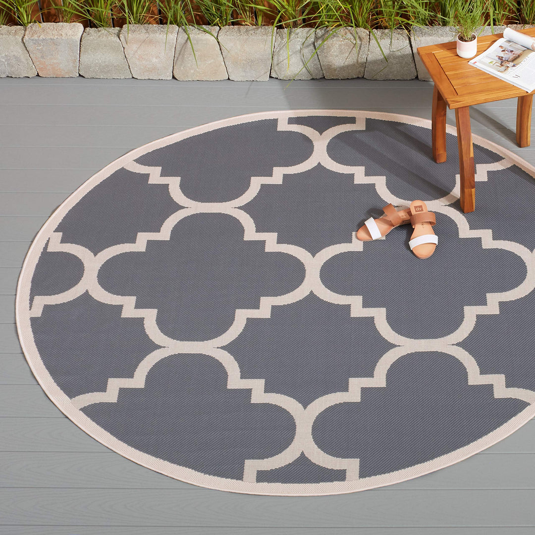 6'7" Grey Quatrefoil Rug Round Moroccan Mat Circular Geo Pattern Living Room 6'7" x 6'7" Round - Grey/Beige