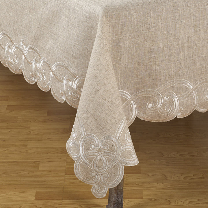 SARO LIFESTYLE Embroidered Scallop Design Linen Blend Tablecloth 67" x 104"