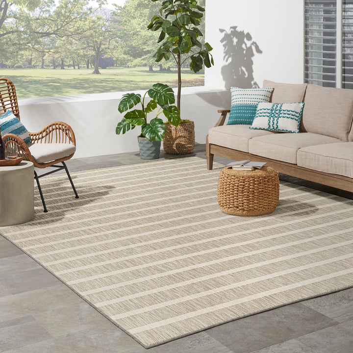 Nourison Positano Indoor/Outdoor Grey Ivory 8' x 10' Area Rug Easy Cleaning 8' x 10' - Grey/Ivory