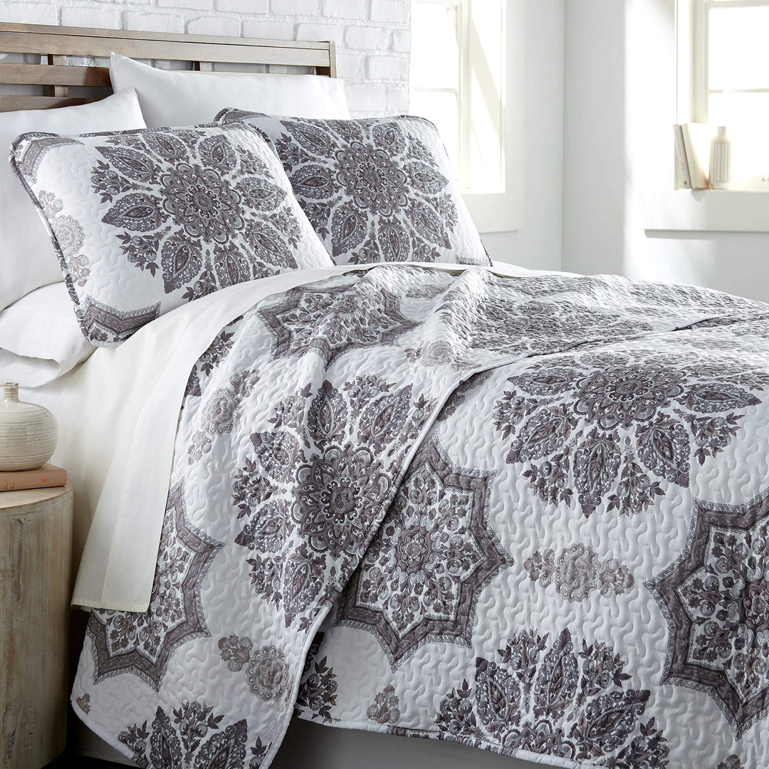 Stylish Medallion Bedding Twin/Twin XL Size Set Shades of Grey Intricate Grey - Twin - Twin XL