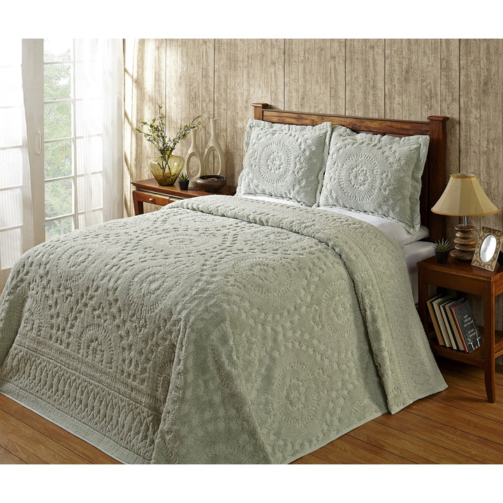 1 Piece Oversized Chenille Bedspread Coastal Solid Color Medallion