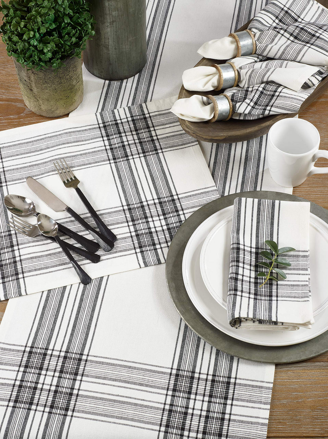 Plaid Pattern Cotton Table Runner 16"x108"