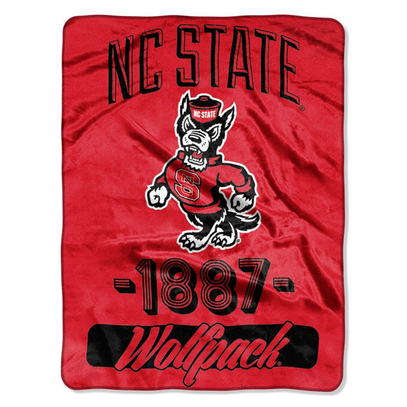 46 x 60 NCAA Wolfpack Throw Blanket Red Black College Theme Bedding Sports Patterned Collegiate Football Team Logo Fan Merchandise Athletic Team - Diamond Home USA