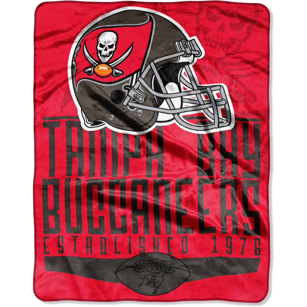 Nfl Buccaneers Throw Blanket 55 X 70 Inches Football Themed Oversized Bedding Sports Patterned Team Logo Fan Merchandise Athletic Team Spirit Fan Red