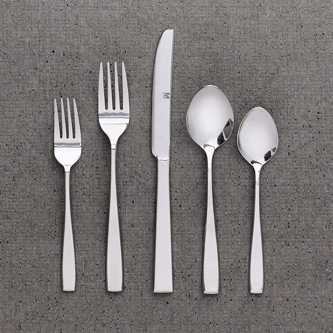 Flatware Stainless Steel 20pc Set Nice 9" X 0'5" Modern