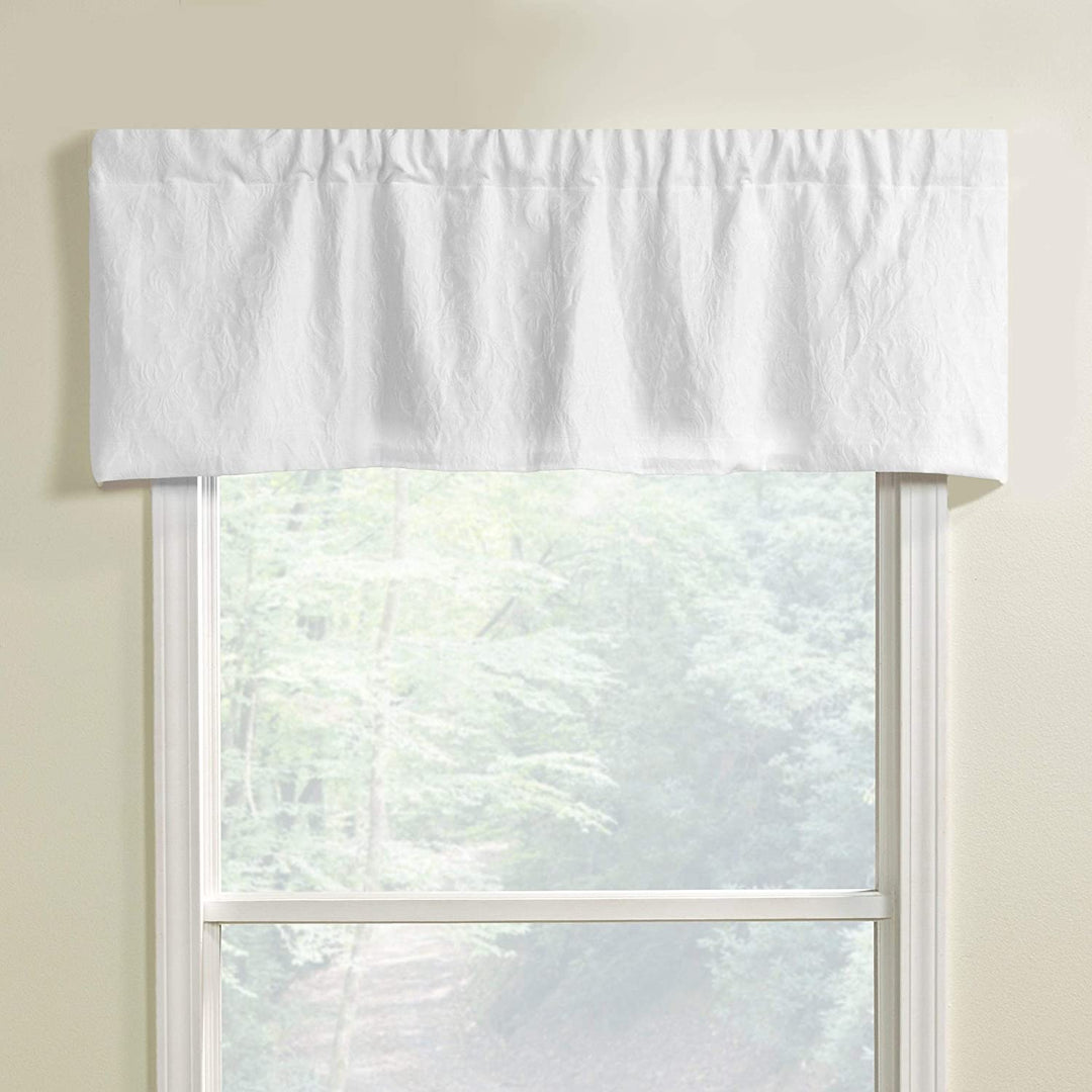 Tailored Valance Cream Coastal Transitional 100% Polyester