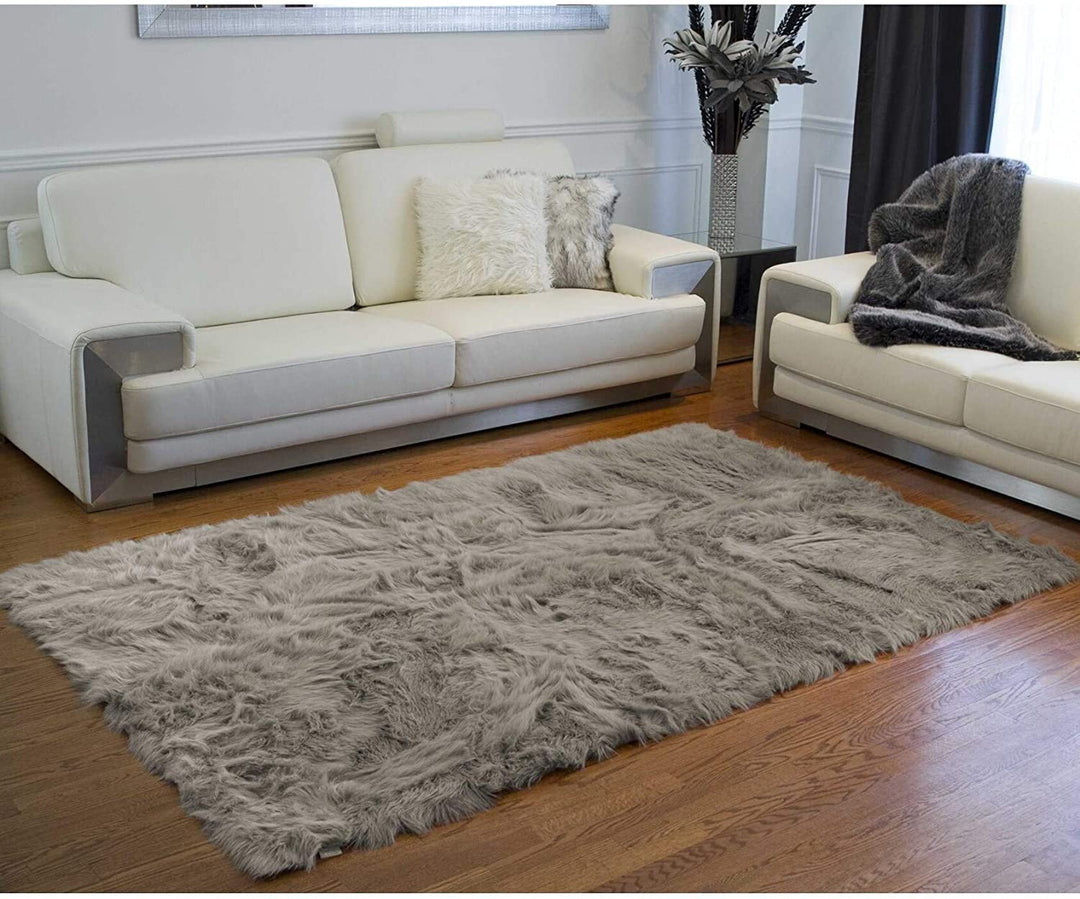 60" X 96" Gray Sheepskin Rug/Throw Grey Solid Color Traditional Acrylic - Diamond Home USA